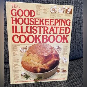The Good Housekeeping Illustrated Cookbook Vintage 1980 Hardback Great Shape